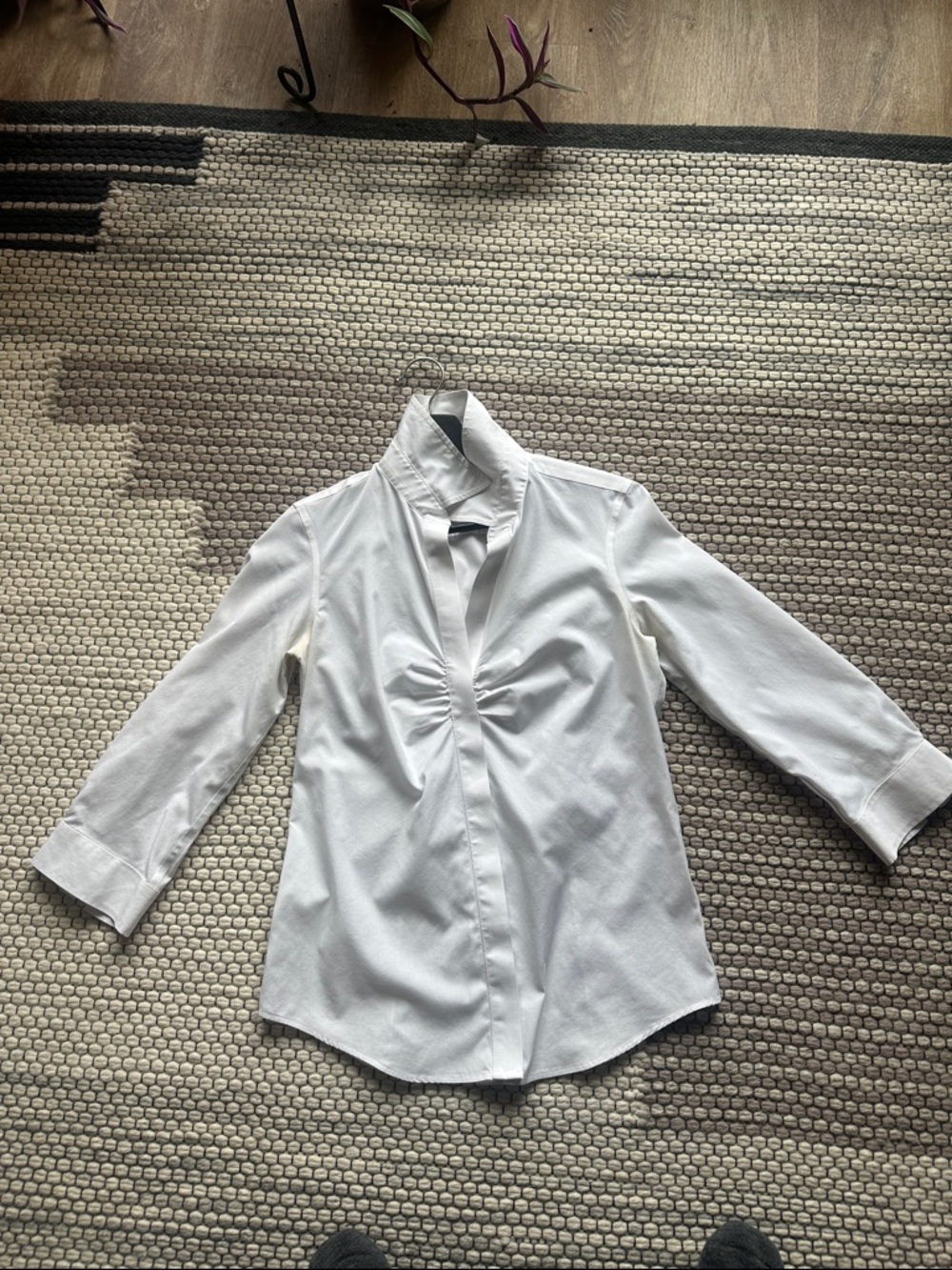 Eddie Bauer White Stretch Wrinkle-Resistant Shirt